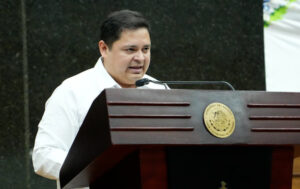 FACE.00_00_01_21.Imagen fija002