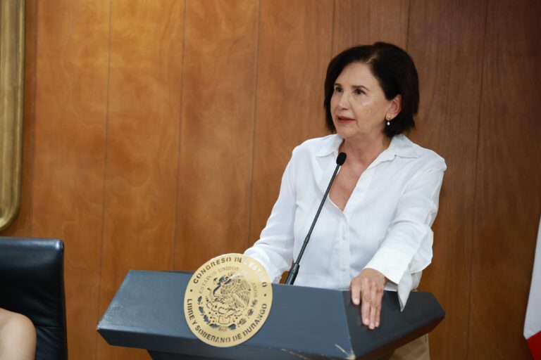 ROCÍO R PM