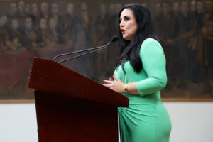 TWITTER.00_00_00_28.Imagen fija003