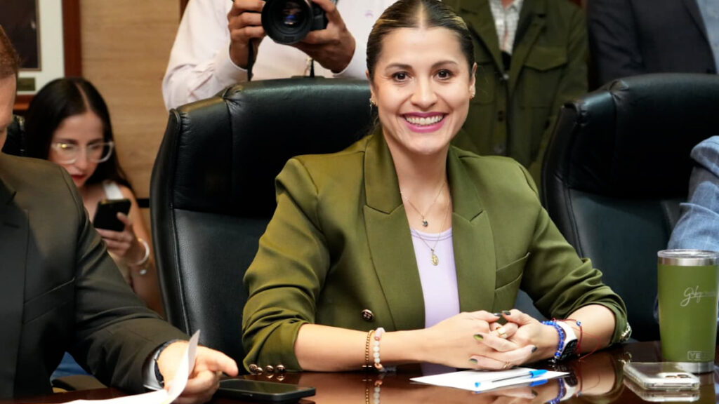 WEB.00_00_01_06.Imagen fija008