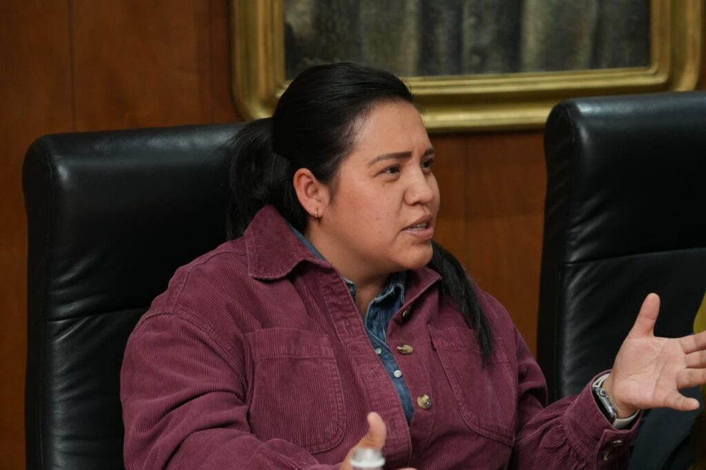 cffb4bbf-75ce-4a17-898f-cc2b7e896d82