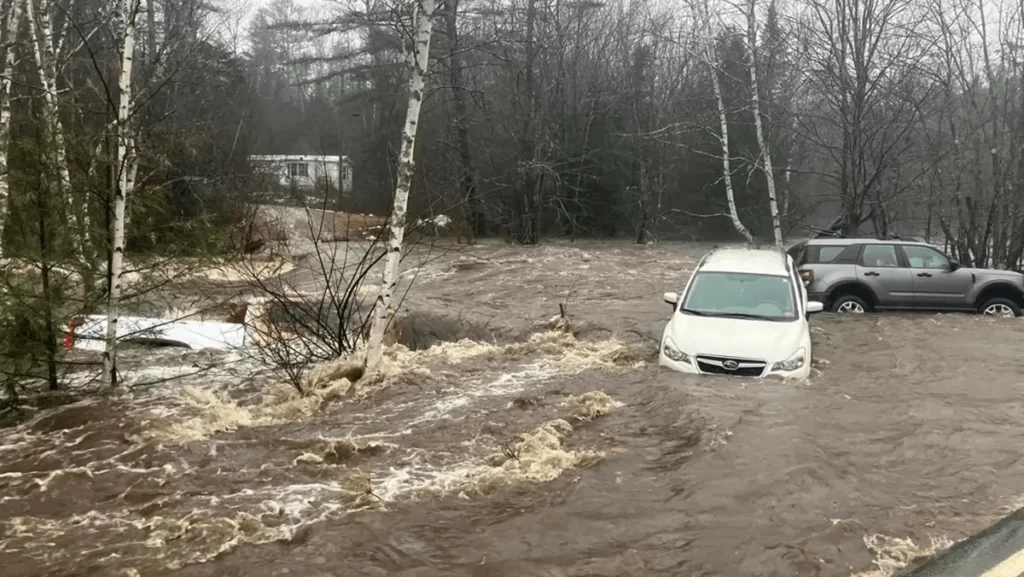 inundaciones-en-maine-por-tormenta-invernal-en-noreste-de-eeuu